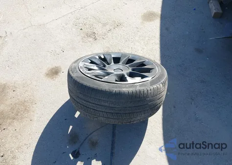 2021 Tesla Model Y Long Range Dual Motor All-Wheel Drive from USA, damaged, VIN 5YJYGDEE8MF283622